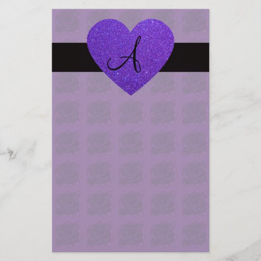 Lila Herzmonogramm-Rosen Briefpapier (Vorderseite)