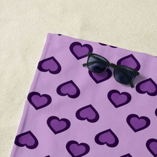 Lila Herzmuster Strandtuch (Beispiel)