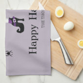 Lila Hexenleder mit Hut und Spinnenhalm Geschirrtuch (Viertel Falte)