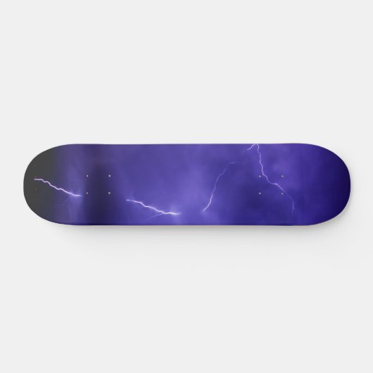 Lila Himmel-BlitzSkateboard Skateboard (Horizontal)