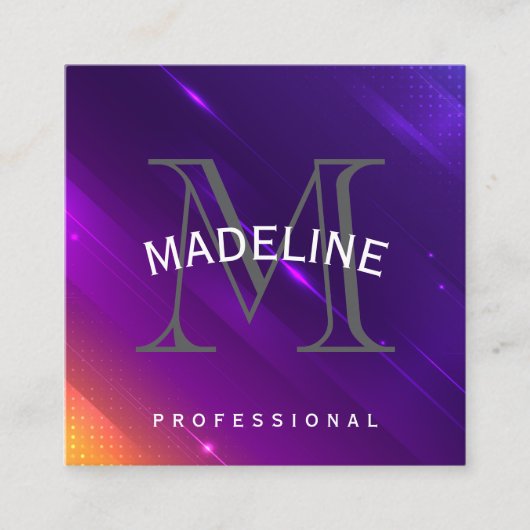 Lila Hintergrund | Monogramm Serif Quadratische Visitenkarte (Vorderseite)