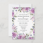 lila Hochzeit mit Blumen Einladung (Vorderseite)