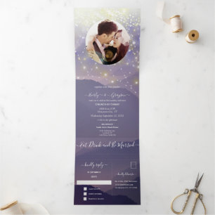 Lila Hochzeit mit drei Falten Einladung