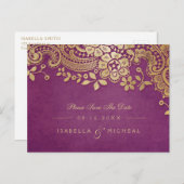 Lila Hochzeitsfeier mit goldener Eleganz retten da Ankündigungspostkarte (Vorne/Hinten)