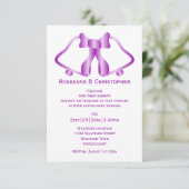 Lila Hochzeitsluftholzenglocken Einladung (Stehend Vorderseite)