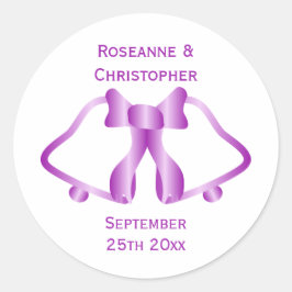 Lila Hochzeitstickerglocken und -band Runder Aufkleber