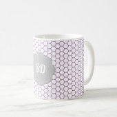 Lila Honeycomb-Monogram Kaffeetasse (VorderseiteRechts)