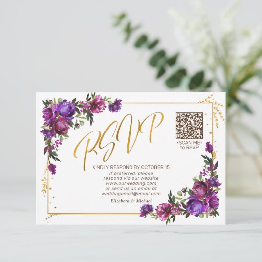 Lila Hot Roink, Floral, Gold Script, QR-Code UAWG RSVP Karte (Stehend Vorderseite)
