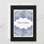 Lila Hydrangea auf Schwarz-Hintergrund-Hochzeit Einladung (Rückseite)