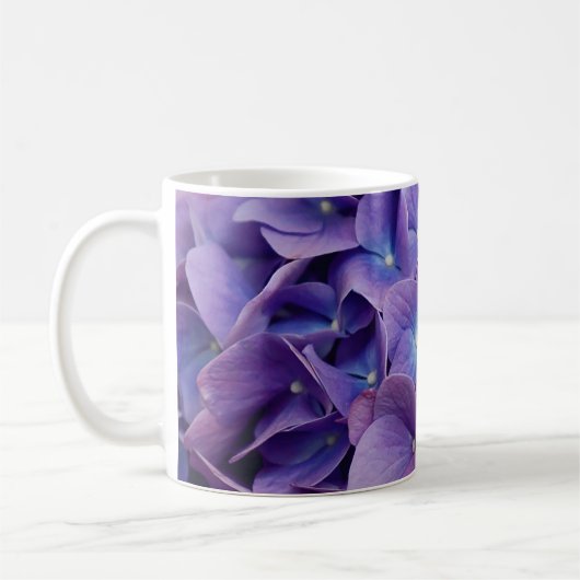 Lila Hydrangea-Blume Kaffeetasse (Links)