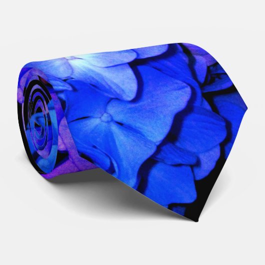 Lila Hydrangea Krawatte (Gerollt)