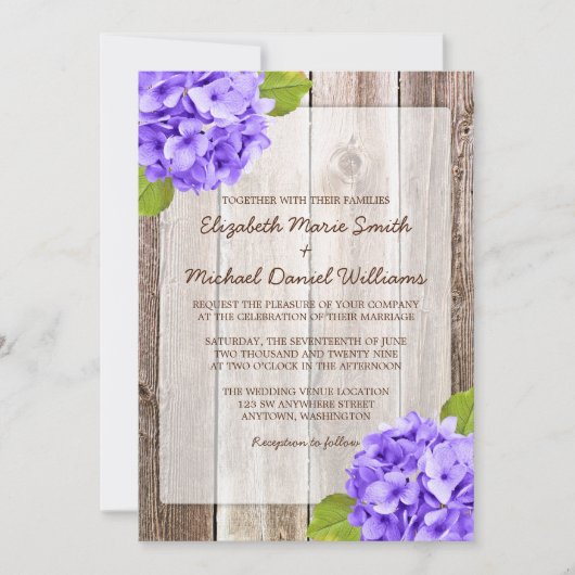 Lila Hydrangea Rustic Floral Barn Wood Wedding Einladung (Vorderseite)