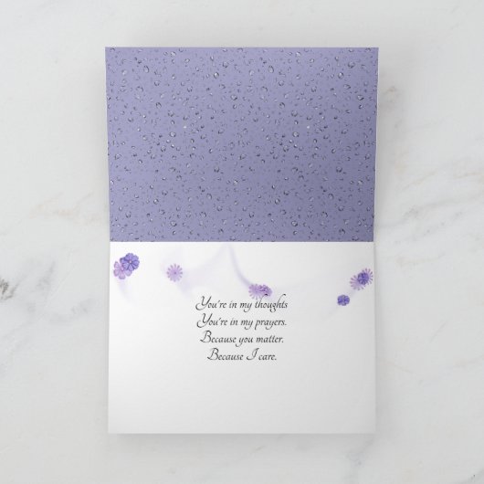 Lila Hydrangea und Raindrops Denken Sie an Sie Karte (Innenseite)