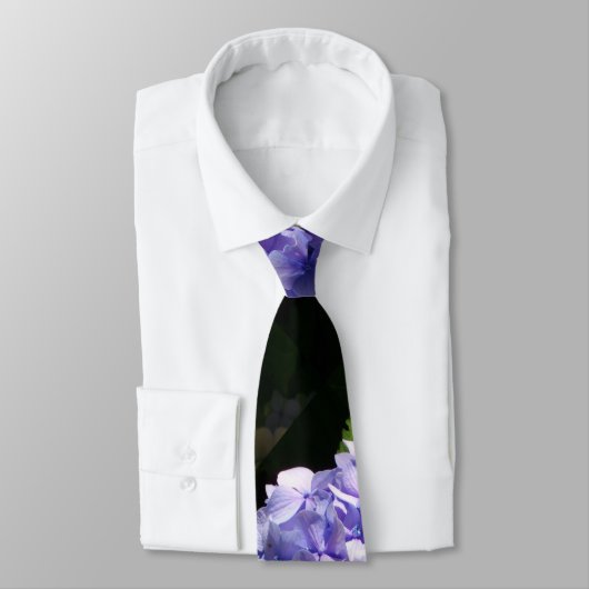 Lila Hydrangeas Krawatte (Gebunden)