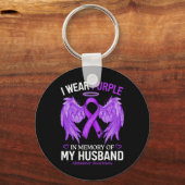 Lila in Erinnerung an meinen Mann Alzheimerheime Schlüsselanhänger (Vorderseite)
