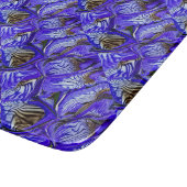 Lila Iris-Blume / geslandet / gekocht / Schneidebrett (Ecke)