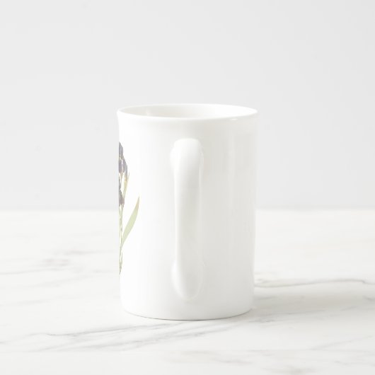 Lila Iris-Blume Porzellantasse (Rückseite)