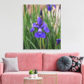 Lila Iris Botanical Floral Leinwanddruck (Insitu (Wohnzimmer))