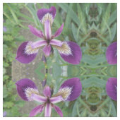 Lila Iris Gemustertes Gewebe Stoff (Nahaufnahme)