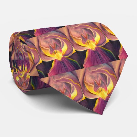 Lila Iris-Krawatte durch Lee Vandergrift Krawatte (Gerollt)