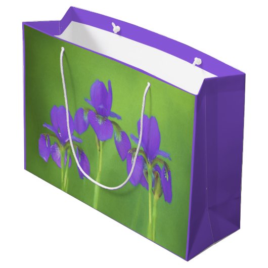 Lila Iris-Malerei - Original Blume Kunst Große Geschenktüte (Rückseite Schrägansicht)
