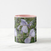 Lila Iris mit leiser Inspiration Tasse (Zentrum)