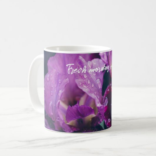 Lila Iris nach Regen Kaffeetasse (Vorderseite Links)