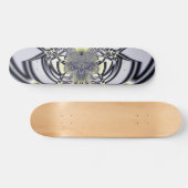 Lila Iris Skateboard (Horizontal)