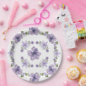 Lila ist eine kleine Wildblume auf dem Weg zu Skri Pappteller (Party)