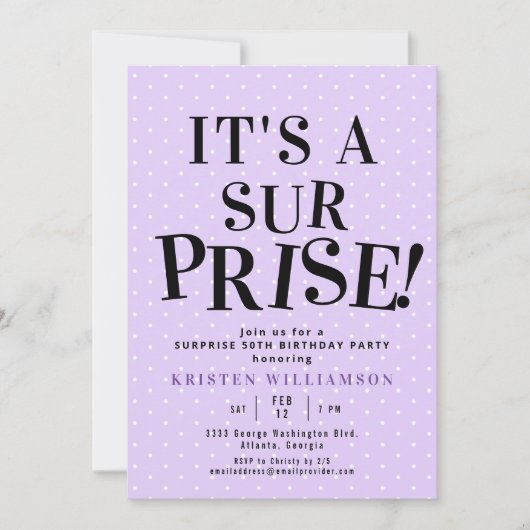 Lila ist es eine Überraschung 50. Geburtstag Einladung (Vorderseite)