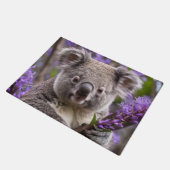 Lila Jacaranda Koala Bear, Fußmatte (Schrägansicht)