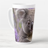 Lila Jacaranda Koala Bear, Milchtasse (Linke Ecke)