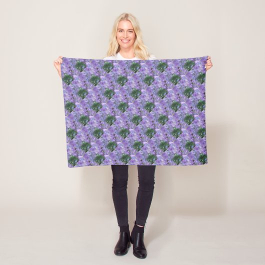 Lila Jacaranda Tree Blume Fleecedecke (Beispiel)