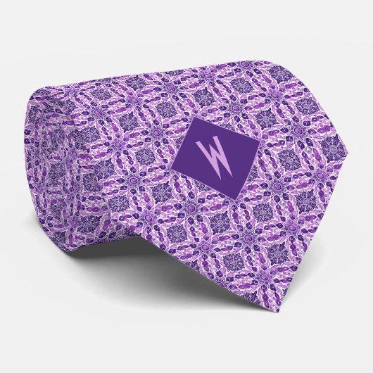 Lila Jewels Mandala Monogram Krawatte (Gerollt)