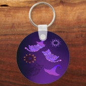 Lila Kätzchen mit Hexenhüten und Sternen Schlüsselanhänger (Vorderseite)