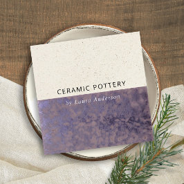 LILA KERAMIK POTTERY GLAZIERTE SPEZIELLE TEXTURE QUADRATISCHE VISITENKARTE