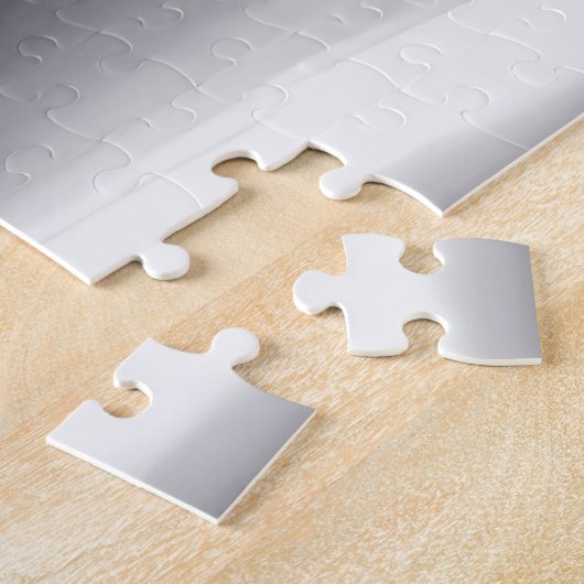 Lila Kern umgeben von Bergland Puzzle (Seite)