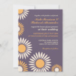 Lila klassische Retro-Sonnenblume Einladung<br><div class="desc">Lila Hintergrund Hochzeitseinladung mit weißem und gelbem Sonnenblumenmuster. Sie planen eine Hochzeit im Frühling oder Sommer mit wunderschönen Blume überall. Dann ist das vielleicht eine perfekte Karte für Sie. Passen Sie den Wortlaut und die Schriftart an, um Ihren Geschmack zu erfüllen. Besuchen Sie meinen Shop für weitere Variationen dieses Designs...</div>