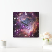 Lila Kleines Magellanisches Cloud Celestial-Foto Quadratische Wanduhr (Zuhause)