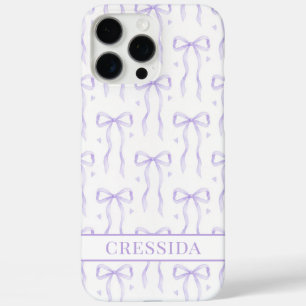 Lila Koketten Schleifen Monogramm iPhone 16 Pro Max Hülle