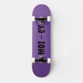 lila Komplettboard MOI - cy Skateboard (Vorderseite)