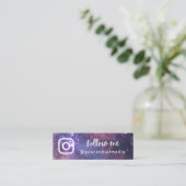 Lila kosmische Galaxie folgen QR-Code der Social M Mini Visitenkarte (Stehend Vorderseite)