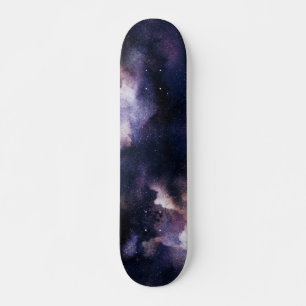 Lila kosmischer Galaxien-Nachthimmel Skateboard