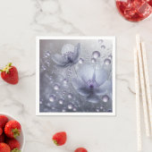 Lila Kosmos- und Taubtropfen Serviette (Beispiel)