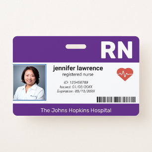 lila Krankenhaus-Mitarbeiter-Foto-ID Ausweis