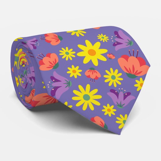 Lila Krawatte (Gerollt)