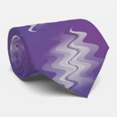 Lila Krawatte (Gerollt)