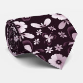 Lila Krawatte (Gerollt)