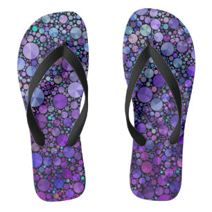 Lila Kreise Umdrehte Flop Badesandalen