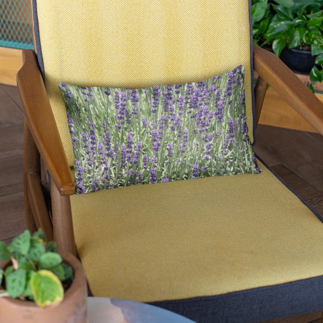 Lila Lavendel-Blume Lendenkissen (In Situ Chair)
